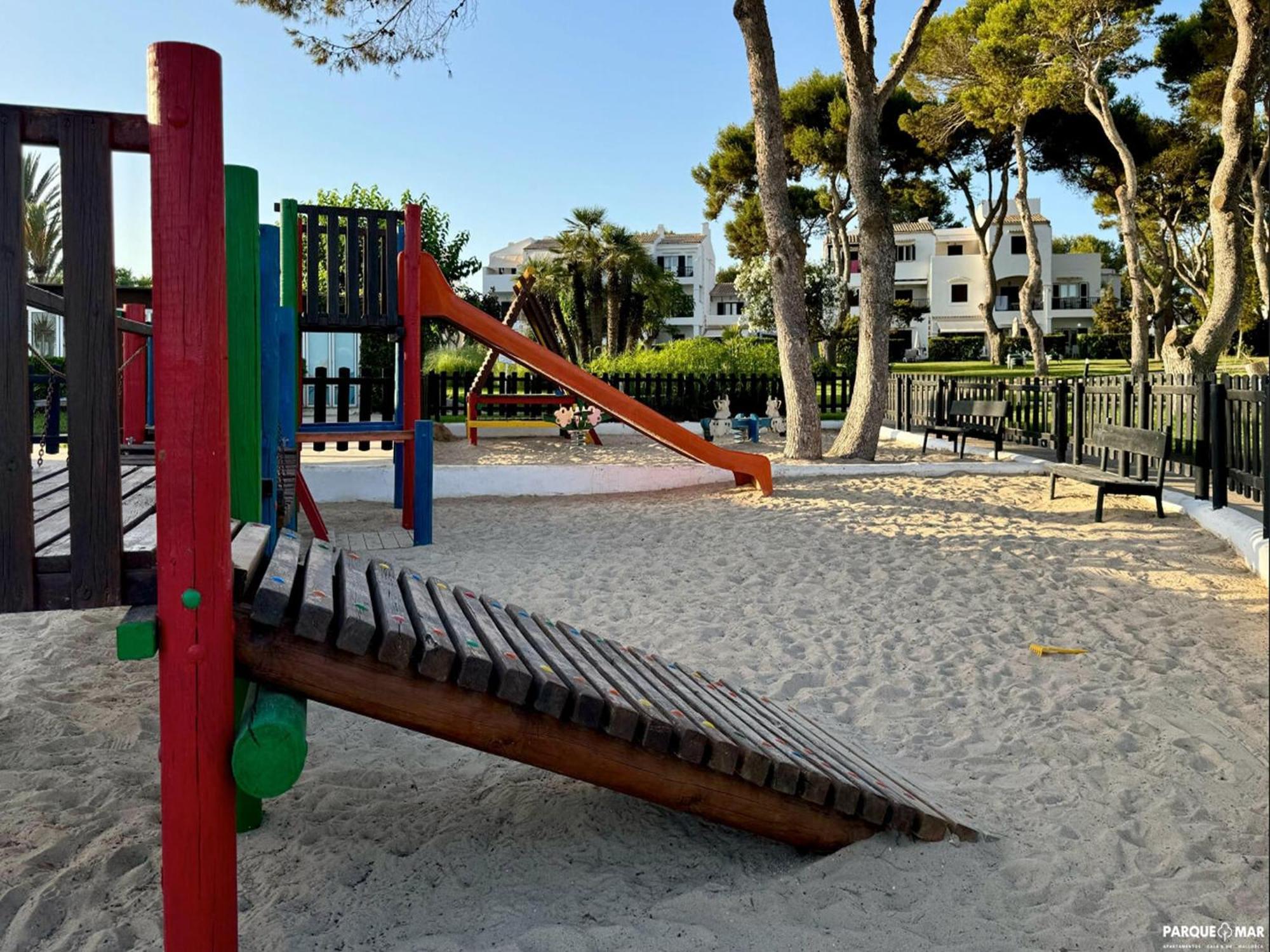Parque Mar Cala D'or 2 Bedrooms *